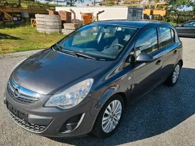 Gebraucht Opel Corsa 86 PS (63 kW) 2012 Grau Kleinwagen