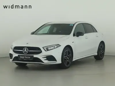 Używany Mercedes A250 AMG 218 KM (160 kW) 2021 Biały Sedan/Limuzyna