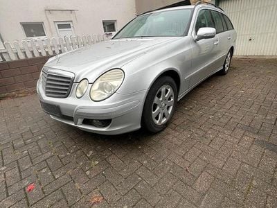 Mercedes E280