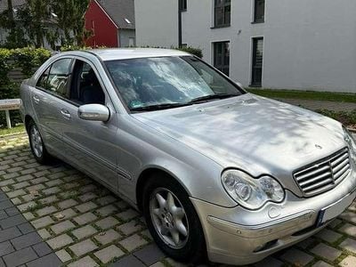 Mercedes C220