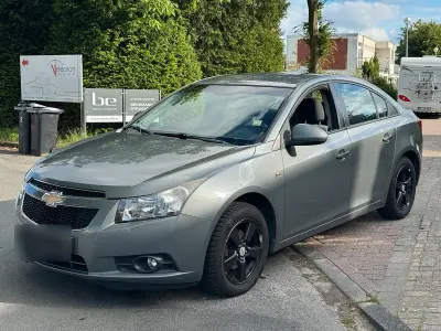Gebraucht Chevrolet Cruze LS 124 PS (91 kW) 2010 Grau Limousine