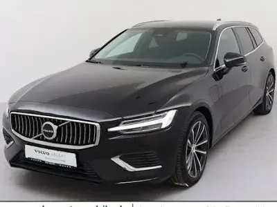 Gebraucht Volvo V60 Core 350 PS (257 kW) 2025 Schwarz Kombi