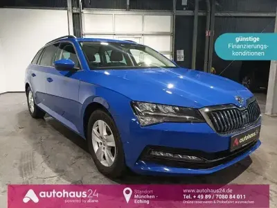 Gebraucht Skoda Superb Ambition 150 PS (110 kW) 2022 Blau Kombi