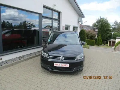 Gebraucht VW Touran Comfortline 140 PS (102 kW) 2012 Deep black perleffekt Van / Kleinbus