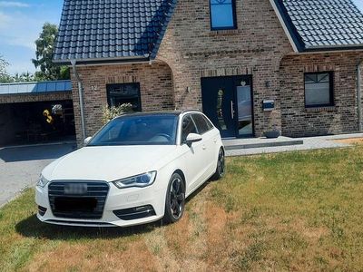 Gebraucht Audi A3 140 PS (102 kW) 2013 Weiß Limousine