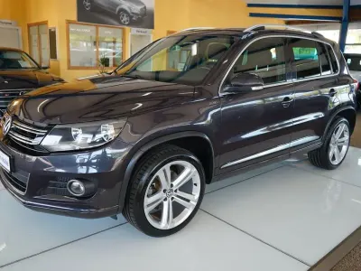 Gebraucht VW Tiguan LOUNGE 150 PS (110 kW) 2016 Grau SUV
