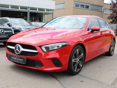 Gebraucht Mercedes A180 Progressive 136 PS (100 kW) 2018 Rot Limousine