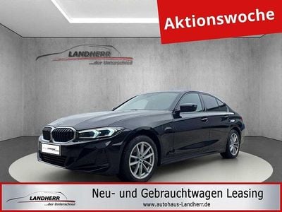 Saphir schwarz (metallic) Gebraucht 2025 BMW 318 Limousine | 30.150 € (Superpreis)