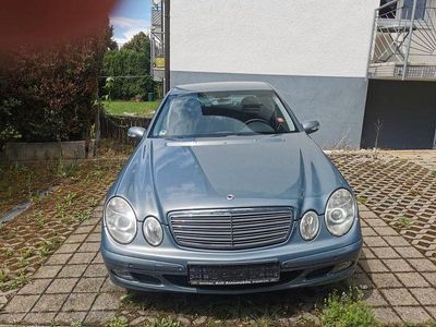 Mercedes E220