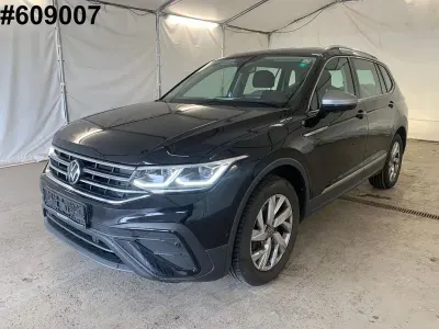 Gebraucht VW Tiguan Allspace Life 150 PS (110 kW) 2023 Deep black perleffekt SUV