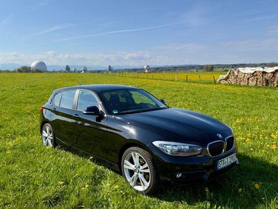 Gebraucht BMW 116 Advantage 116 PS (85 kW) 2015 Schwarz Kleinwagen