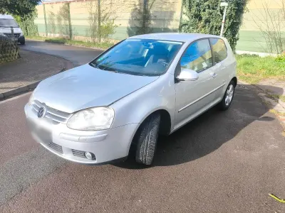 Używany VW Golf V 75 KM (55 kW) 2008 Srebrny Hatchback