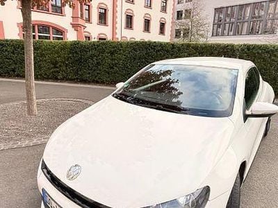 Gebraucht VW Scirocco 140 PS (102 kW) 2009 Weiß Coupé