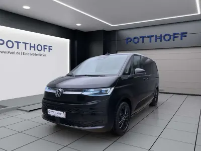 Nuova VW T7 Goal 150 CV (110 kW) 2026 Nero Furgone