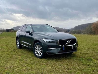 Gebraucht Volvo XC60 Momentum 197 PS (144 kW) 2021 Grau SUV