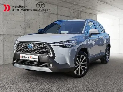 Gebraucht Toyota Corolla Cross 197 PS (144 kW) 2024 Grau SUV