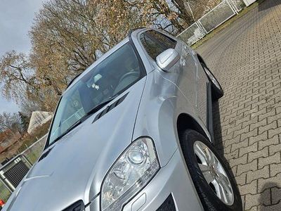Second-hand Mercedes ML320 224 CP (164 kW) 2009 Argintiu SUV