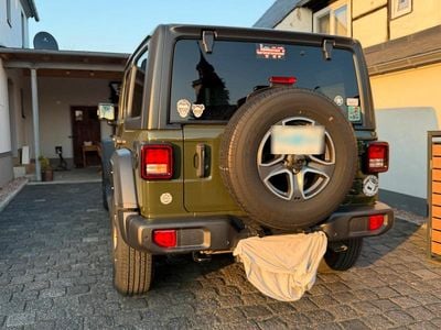 Second-hand Jeep Wrangler 271 CP (199 kW) 2021 Verde SUV