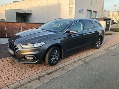 Gebraucht Ford Mondeo 150 PS (110 kW) 2022 Grau Kombi