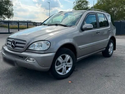 Gebraucht Mercedes ML270 Edition 163 PS (119 kW) 2005 Silber SUV