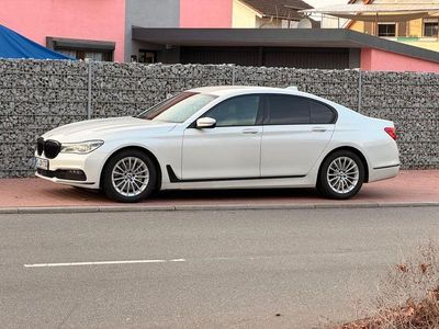 Weiß Gebraucht 2017 BMW 730 Performance Limousine | 29.000 € (Guter Preis)