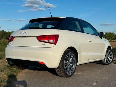 Gebraucht Audi A1 Ambition 105 PS (77 kW) 2010 Weiß Kleinwagen