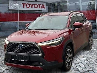 Red mc. Gebraucht 2024 Toyota Corolla Cross Team SUV | 30.490 € (Superpreis)