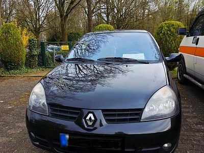 Gebraucht Renault Clio II Campus 58 PS (42 kW) 2009 Schwarz Kleinwagen
