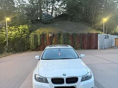 Usata BMW 320 184 CV (135 kW) 2012 Bianco Station wagon