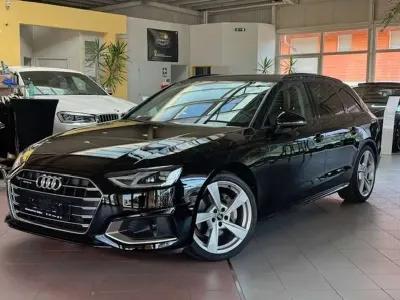Gebraucht Audi A4 Advanced 204 PS (150 kW) 2023 Brillantschwarz Kombi
