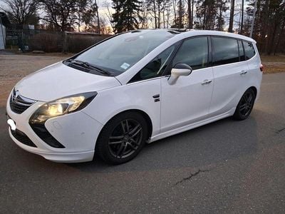 Gebraucht Opel Zafira OPC 165 PS (121 kW) 2013 Weiß Van / Kleinbus