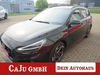 Neu Hyundai i30 N Line 150 PS (110 kW) 2026 Schwarz Limousine