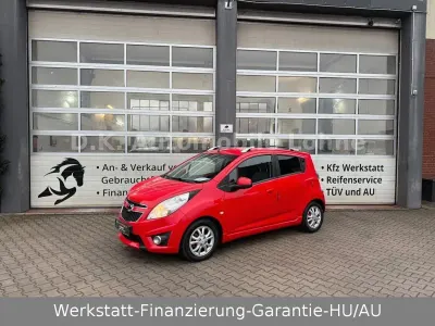 Gebraucht Chevrolet Spark LT 82 PS (60 kW) 2012 Rot Kleinwagen