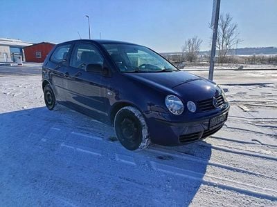 Blau Gebraucht 2003 VW Polo Limousine | 890 € (Guter Preis)