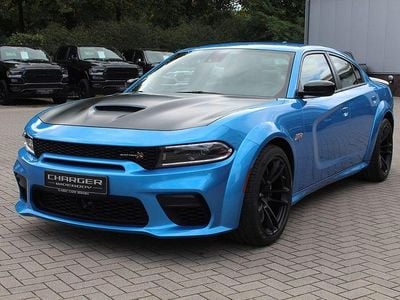 Neu Dodge Charger 492 PS (361 kW) 2025 Blau Limousine
