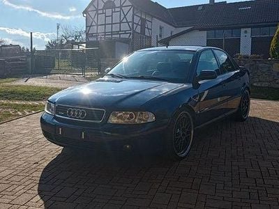 Gebraucht Audi A4 Performance 150 PS (110 kW) 2000 Blau Limousine