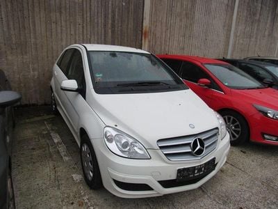 Mercedes B150
