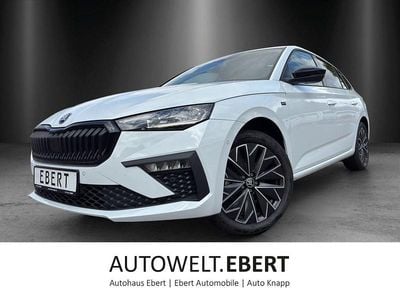 Moonweiß perleffekt Gebraucht 2024 Skoda Scala Drive Kleinwagen | 22.480 € (Fairer Preis)