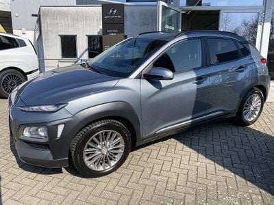 Gebraucht Hyundai Kona YES! 120 PS (88 kW) 2020 Lake silver SUV
