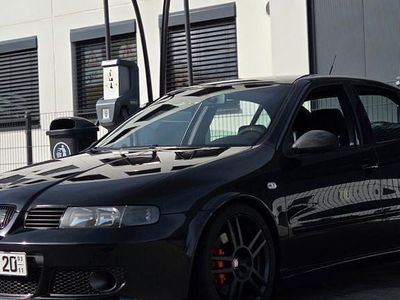 Usata Seat Leon CUPRA 224 CV (164 kW) 2003 Nero Utilitaria
