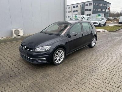 Gebraucht VW Golf VII Highline 150 PS (110 kW) 2020 Schwarz Limousine