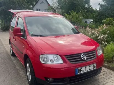 Gebraucht VW Caddy Life 80 PS (58 kW) 2009 Rot Van / Kleinbus