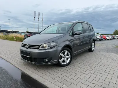 Gebraucht VW Touran Cup 140 PS (102 kW) 2014 Grau Van / Kleinbus