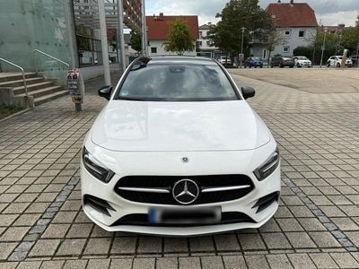 Usata Mercedes A180 AMG line 116 CV (85 kW) 2022 Bianco Berlina