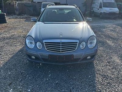 Mercedes E200