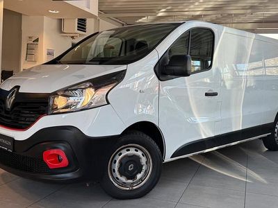 Weiß Gebraucht 2019 Renault Trafic Komfort Van / Kleinbus | 14.490 € (Guter Preis)