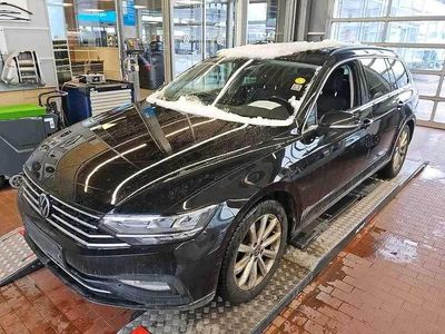 Gebraucht VW Passat Business 200 PS (147 kW) 2023 Schwarz Kombi