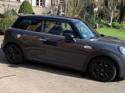 Second-hand Mini John Cooper Works 192 CP (141 kW) 2019 Negru Hatchback