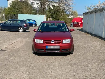 Gebraucht VW Bora 115 PS (84 kW) 1999 Rot Limousine