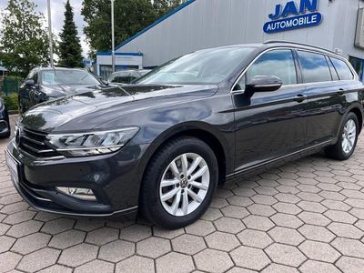 Gebraucht VW Passat Business 150 PS (110 kW) 2022 Grau Kombi